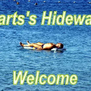 בית הארחה Marts Hideaway, אילת